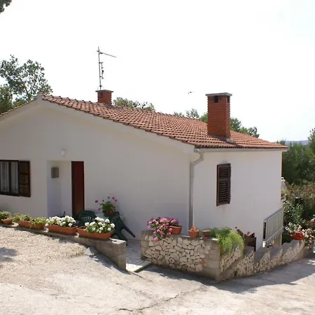 Appartement By The Sea - 1115 *